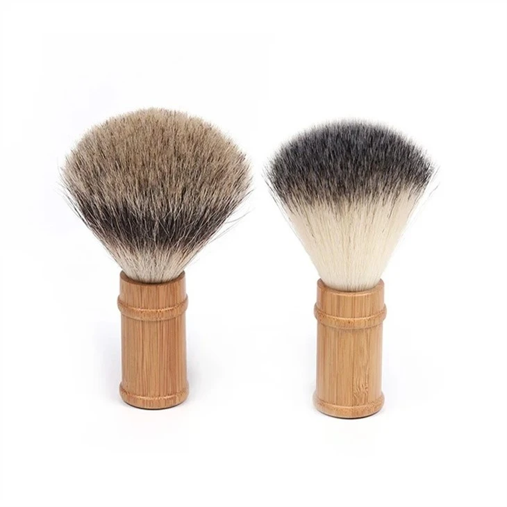 Men's wooden shaving brush